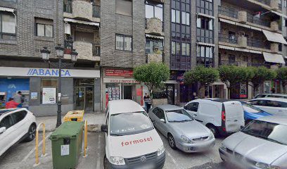 Axuda e Xestion A Valenza Av. de Celanova 100 32002 A Valenza A