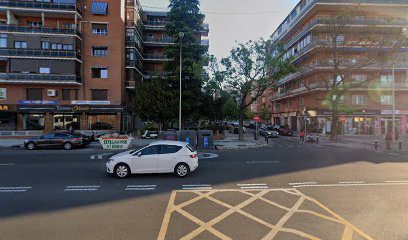 Casa Nueva Gestion S.L. C. del Sauce 1 1oC 28016 Madrid