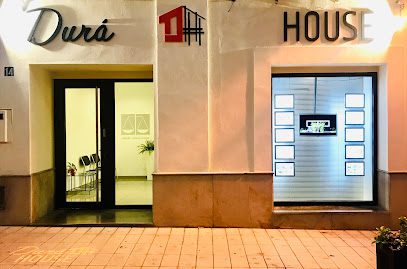 DURA HOUSE Carrer del Palau 14 46180 Benaguasil Valencia