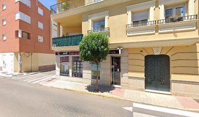 El Lagar Inmobiliaria C. Concepcion Arenal 42 06480 Montijo Badajoz
