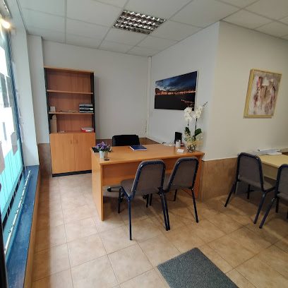 Emi Tunez Inmobiliaria Rua Alcalde Fernandez Pita 5 15160 Sada A Coruna