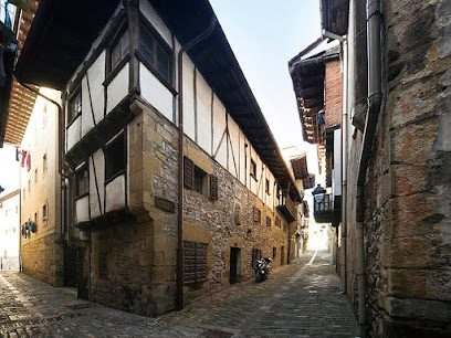 Engel Volkers Inmobiliaria Hondarribia e Irun San Pedro Kalea 14 20280 Hondarribia Gipuzkoa