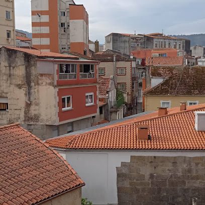 Eva Gomez Asesora Inmobiliaria CJuan Fuentes no13 bajo C 36650 Caldas de Reis Pontevedra