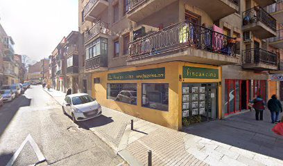 Fincas Cima Consulting Inmobiliario C. de Albino Hernandez Lazaro 36 28021 Madrid