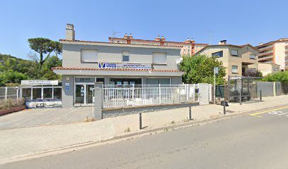 Finques Vives Avinguda de Sant Andreu no 72 08392 Sant Andreu de Llavaneres Barcelona