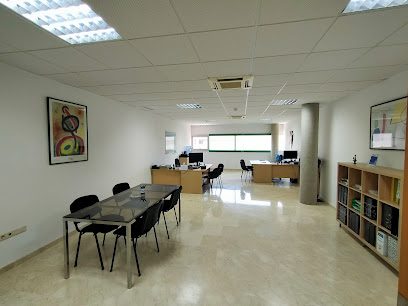 Habitalia Sur Gestion Inmobiliaria S.L. Av. Republica Argentina n° 29 2° oficina 5 41930 Bormujos Sevilla