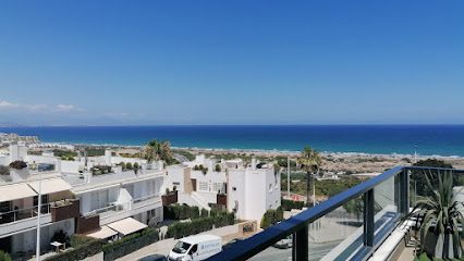 Hogar Mediterraneo C. Dona Dolsa 6 3o Izq 03016 Alicante