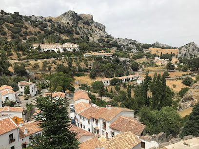 INMOBILIARIA GRAZALEMA REAL ESTATE Pl. Pequena 2 11610 Grazalema Cadiz