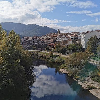 Inmobiliaria As Casinas Rua do Progreso 73 32400 Ribadavia Ourense
