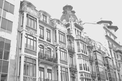 Inmobiliaria Gestoria Piquer C. Conde Ofalia 12 04001 Almeria