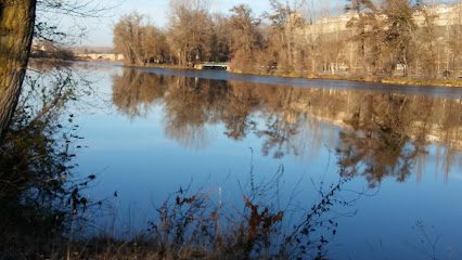Inmobiliaria INMONOVA Ciudad Rodrigo Av. Canitos 11 37500 Cdad. Rodrigo Salamanca