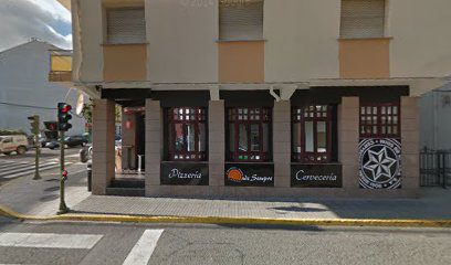 Inmobiliaria Marxove Av. de la Diputacion 28 27870 Xove Lugo