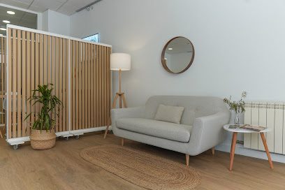 Inmobiliaria PRADOSOL. Pisos en venta alquiler en Barbastro Av. de los Pirineos 1 22300 Barbastro Huesca