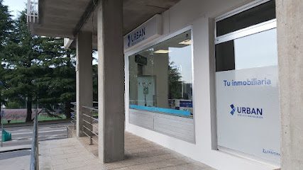 Inmobiliaria Urban Esquina con calle Avenida do Mestre Mateo Rua de Anxel Baltar 21 Bajo B 15706 Santiago de Compostela A Coruna