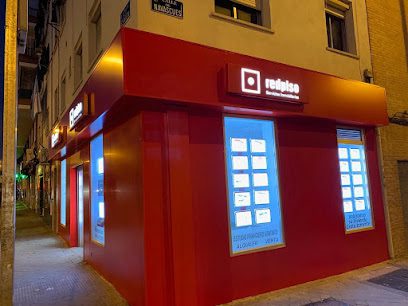 Inmobiliaria Usera San Fermin Redpiso C. de la Estafeta 19 local derecha 28041 Madrid