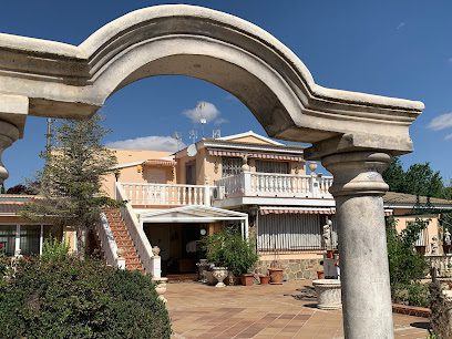 JOM INMOBILIARIA ALBACETE C. Maria Marin 76 02004 Albacete