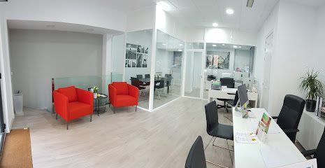 MADRID VILLAGE SOLUCIONES INMOBILIARIAS S.L. C. de Padilla 51 LOCAL 28006 Madrid
