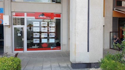 MERKOKASA INMOBILIARIA Praza Augas Ferreas 2 local 1 27002 Lugo