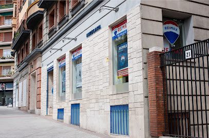 REMAX URBE III C. de Cavanilles 21 28007 Madrid