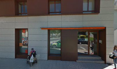 Redis Finques Avinguda de Negrals 1 25230 Mollerussa Lleida