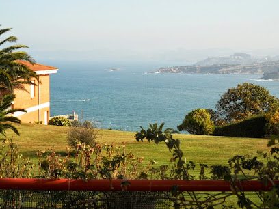 Rianorte Grupo Inmobiliario Luanco C. Marcelino Rodriguez 4 33440 Luanco Asturias