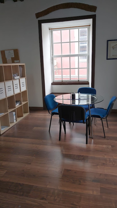 SUKASA LAGUNA INMOBILIARIA Calle Alcalde Alonso Suarez Melian 38201 La Laguna Santa Cruz de Tenerife