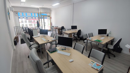 TECNOCASA ESTUDIO MEJORADA DEL CAMPO C. Enrique Tierno Galvan 7 local Na2 28840 Mejorada del Campo Madrid