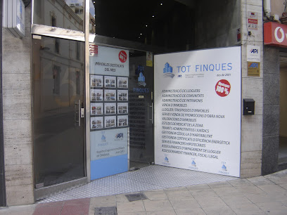 TOT FINQUES Carrer Jaume Huguet 25 Baixos 43800 Valls Tarragona