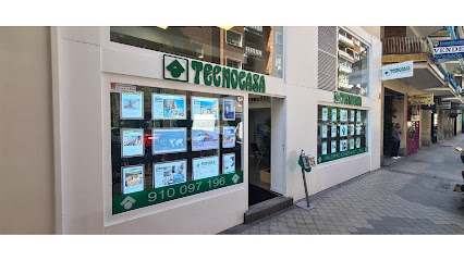 Tecnocasa Agencia Inmobiliaria C. del Duque de Sesto 30 28009 Madrid