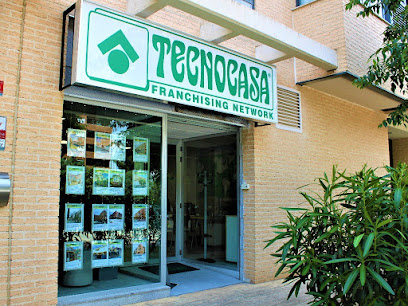 Tecnocasa agencia inmobiliaria Av. del Rio Boladiez 44 45007 Toledo