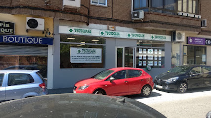 Tecnocasa agencia inmobiliaria C. del Pensamiento 2 local 7 28912 Leganes Madrid