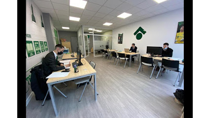 Tecnocasa agencia inmobiliaria Calle Los Galeotes 1 Av. Real 6 local 3 28032 Madrid