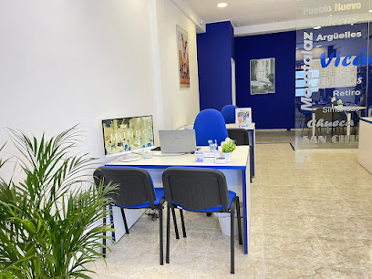 VIVIENDA MADRID VICALVARO C. del Lago Van 6 28032 Madrid